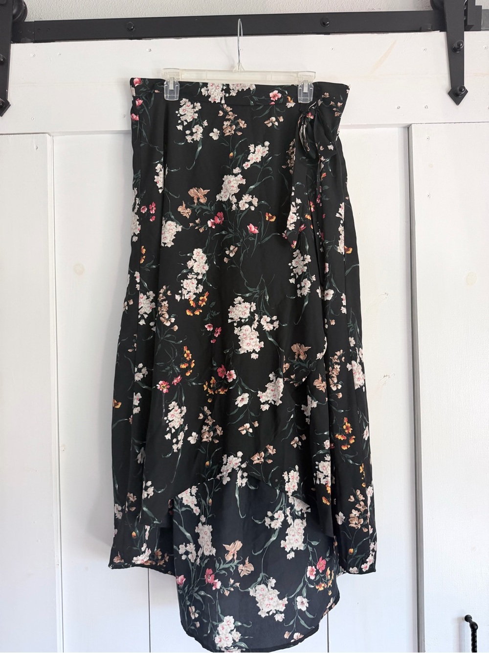 Le Lis Black Floral High-Low Wrap Skirt